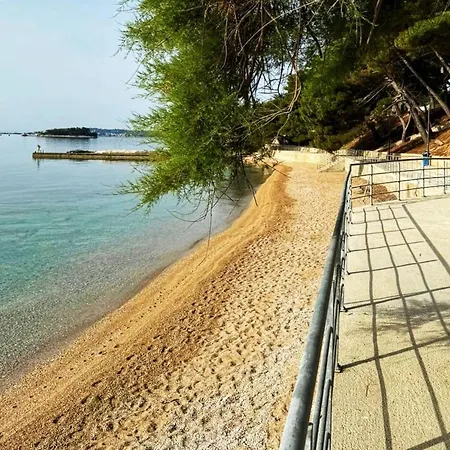 Two Bedroom Mobile בית נופש