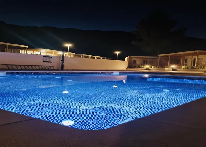 Two Bedroom Mobile Feriehus *