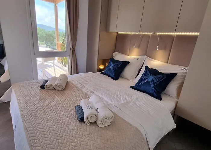 Two Bedroom Mobile *